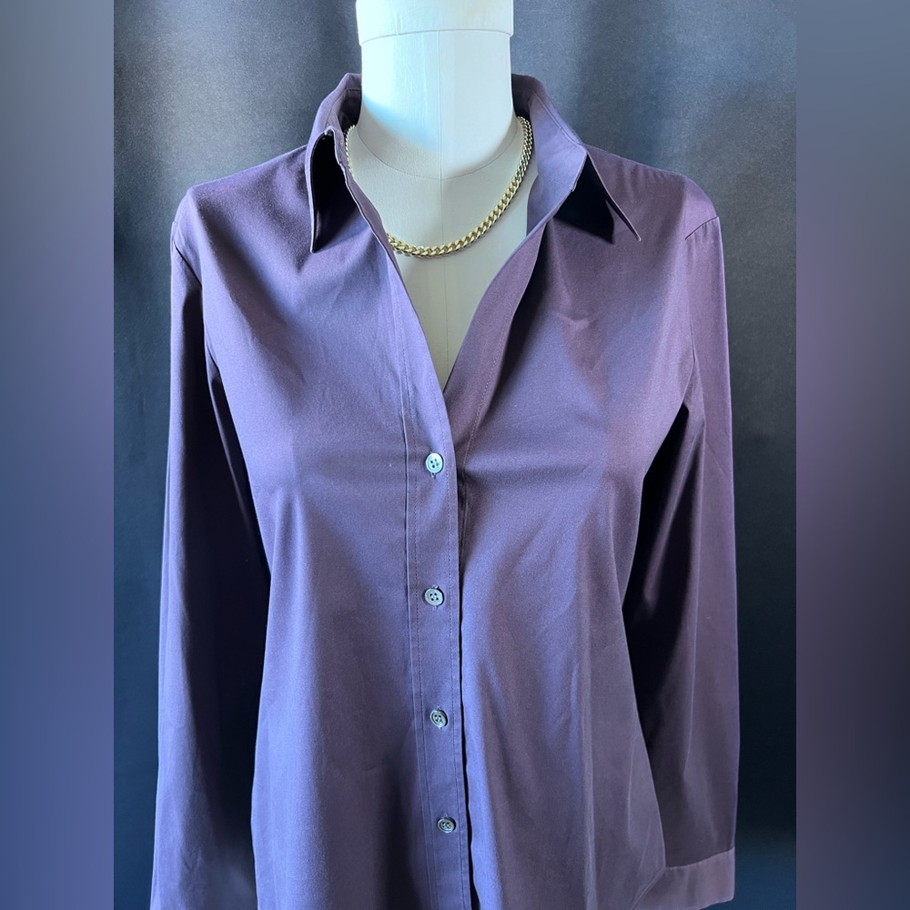 Theory Women’s Eggplant Purple Button Down Dress Shirt Size L excellent excellen
